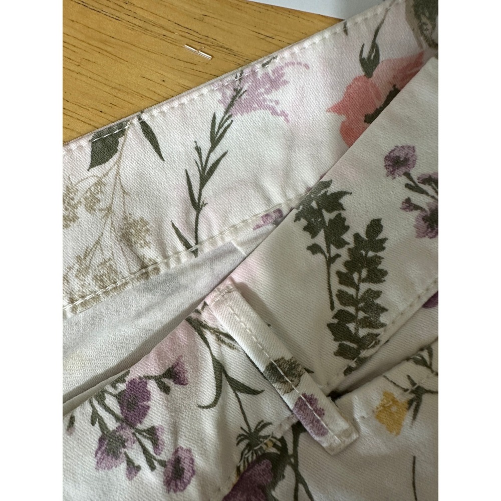 Old Navy Pixie Ankle Pants Womens White Floral Botanical Stretch Cottagecore 8 - Picture 5 of 6